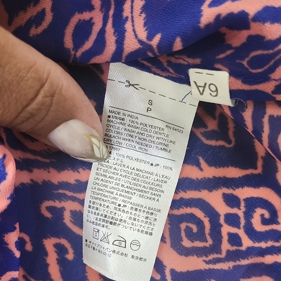 Banana Republic Purple and Pink Asymmetrical 3/4 Sleeve Blouse - Picture 7 of 10